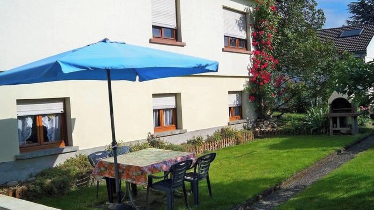Jebsheim Apartment | Homerez - Apt. Jebsheim, terrace and garden