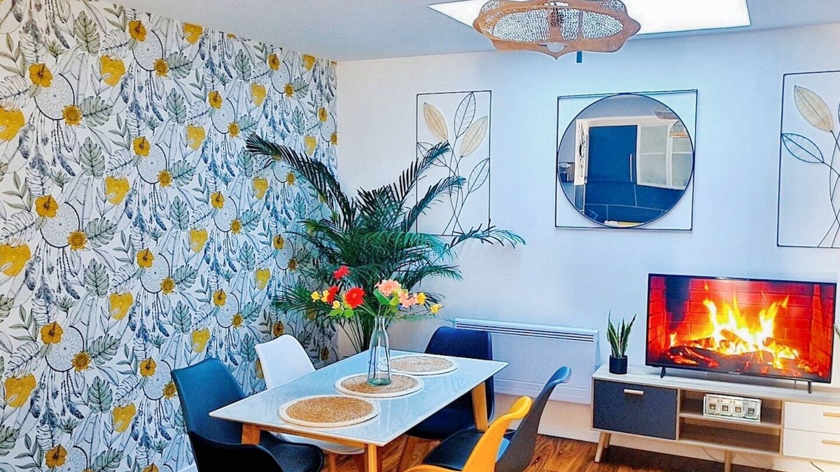 Raismes Apartment | Homerez - Apt Raismes w/parking