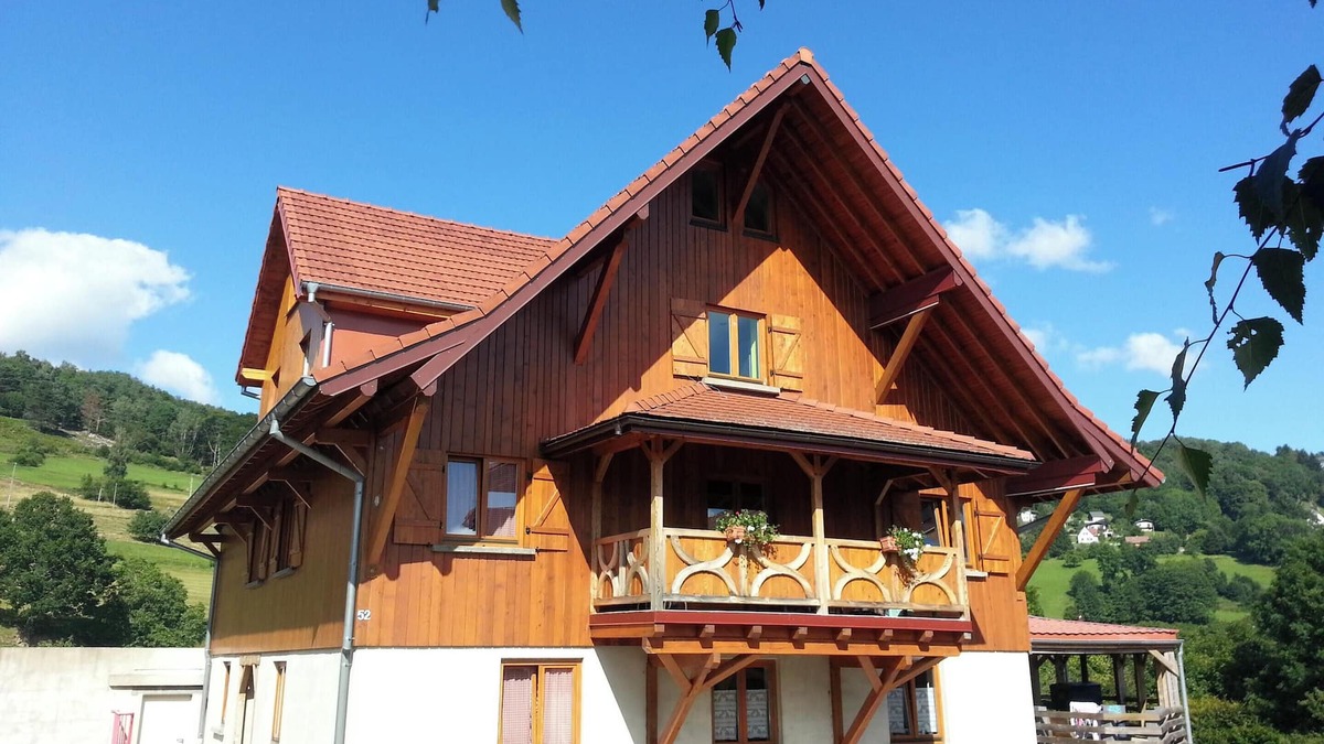 Soultzeren Apartment | Homerez - Apt. Soultzeren, mountain view