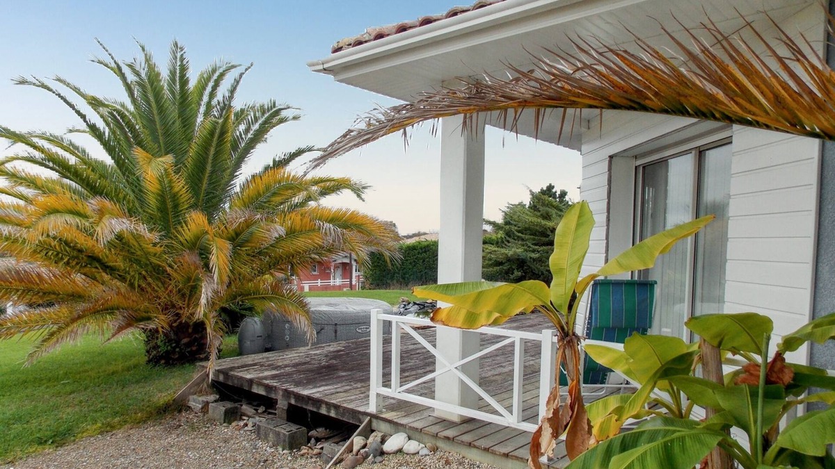 Angoume House | Homerez - Authentic House with Spa near Dax and Garden