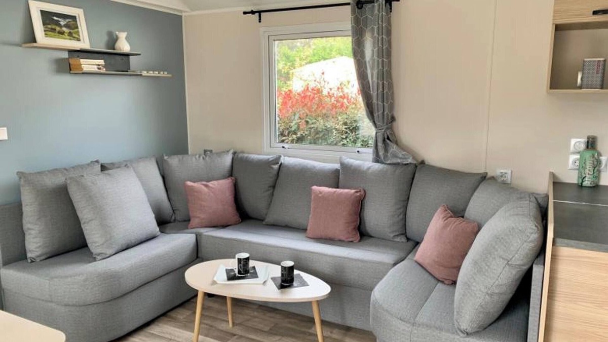 Saint-Brevin-les-Pins House | Homerez - "Bungalow in Saint-Brevin-les-Pins"