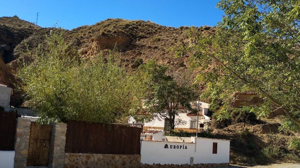 Marchal House | Homerez - Beautiful property for 5 ppl. with swimming-pool at Cortes y Graena