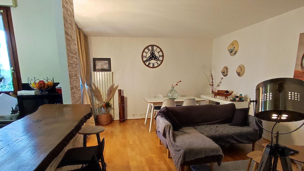 Saint-Gratien Apartment | Homerez - Beautiful appartement for 2 ppl. with balcony at Saint-Gratien