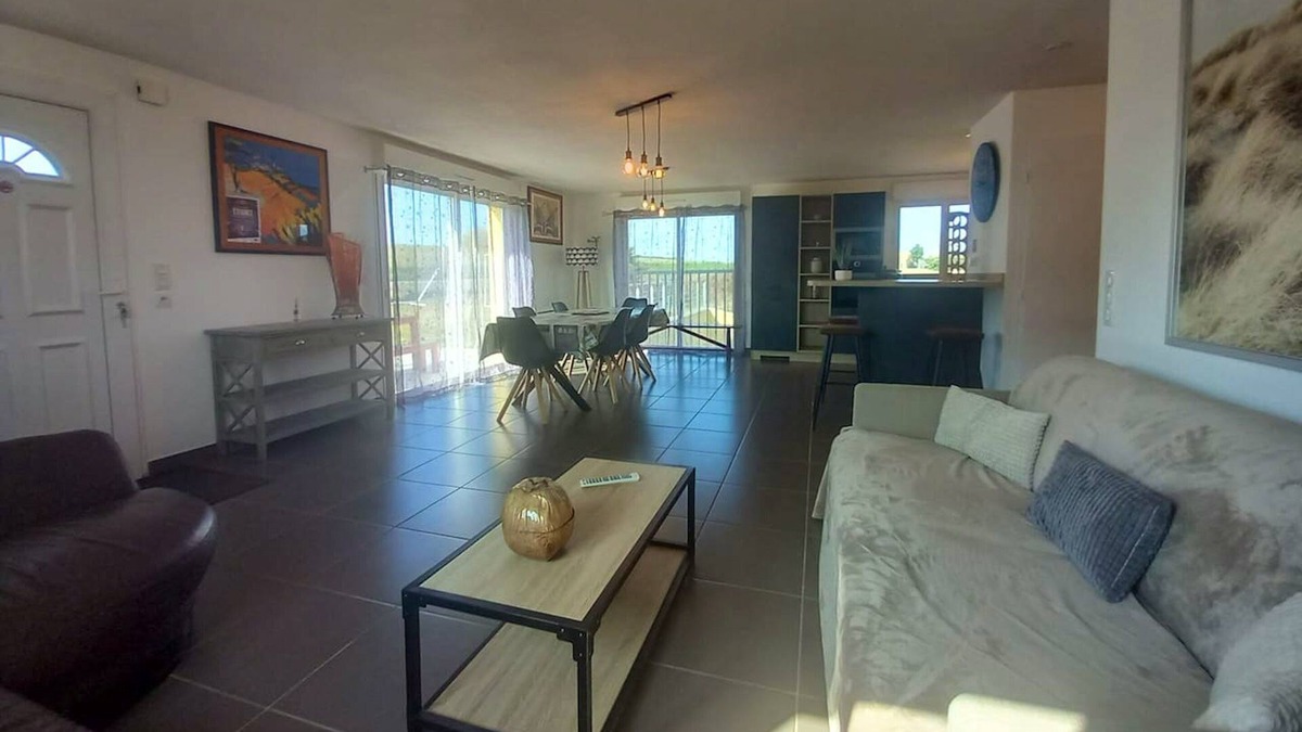 Pouillon Apartment | Homerez - Big appartement for 10 ppl. with shared pool and terrace at Pouillon