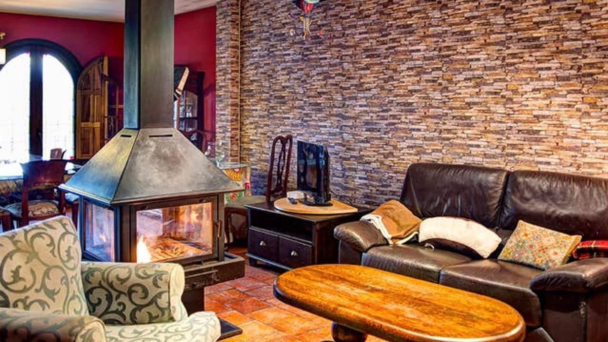 Zamarramala House | Homerez - Big house for 10 ppl. with garden at Segovia