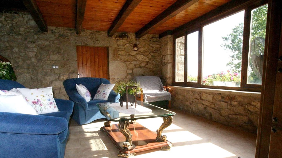 Paradela House | Homerez - Big house for 11 ppl. at Paradela