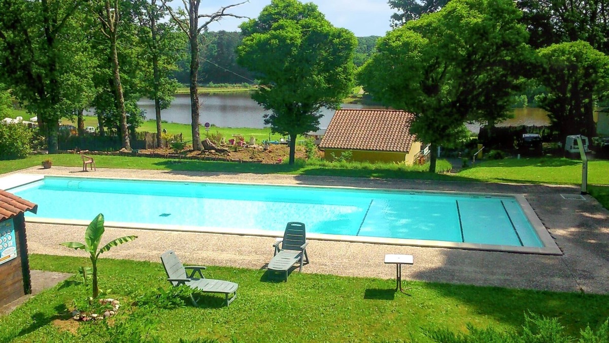 Rochechouart House | Homerez - Bungalow in Rochechouart