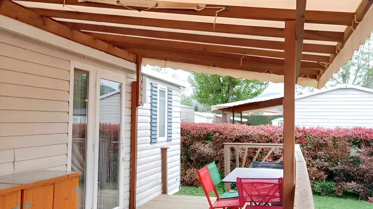 Condrieu House | Homerez - Bungalow in Condrieu