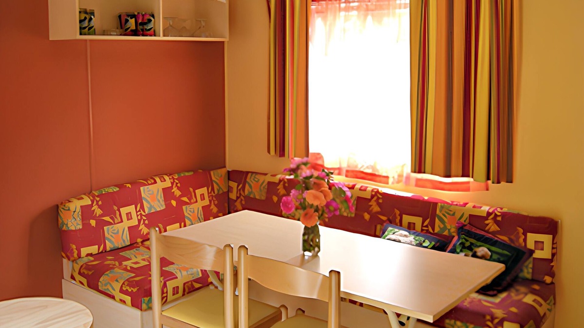 Juncalas House | Homerez - Bungalow in Juncalas