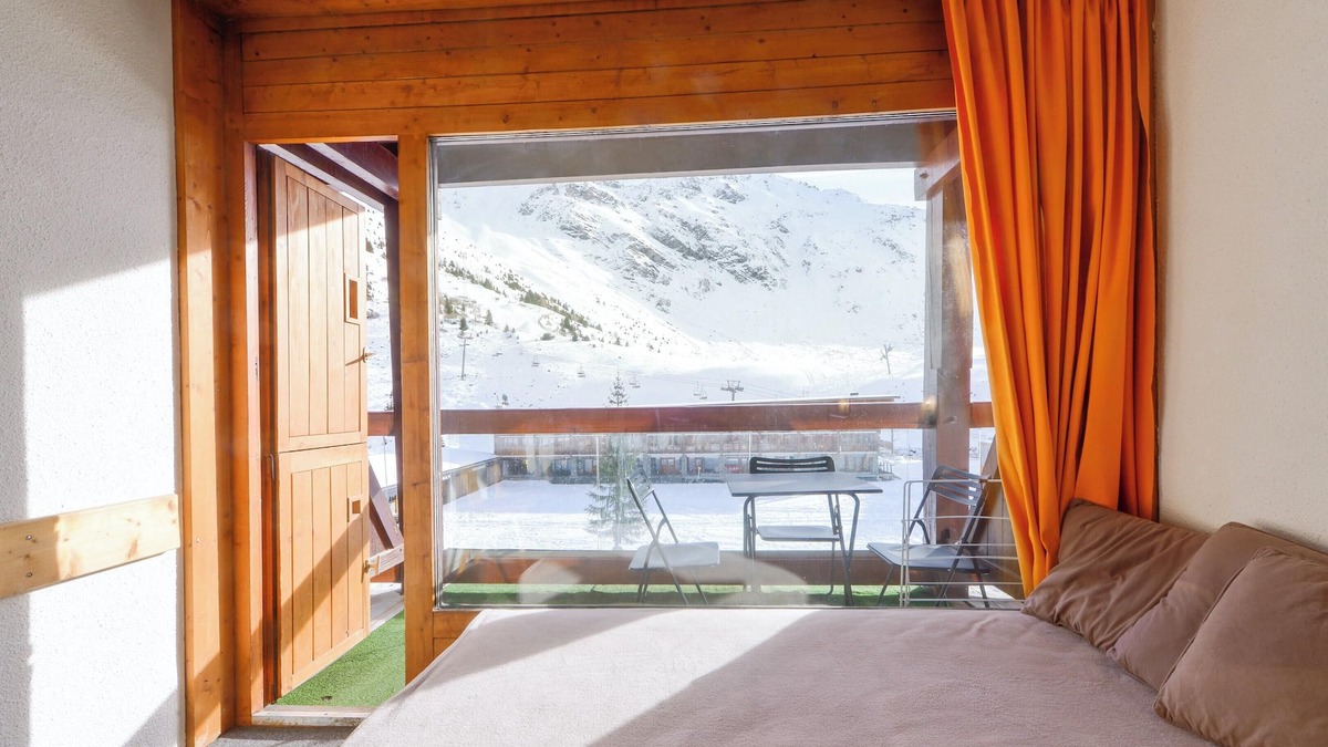 Arc-2000 Apartment | Homerez - Charming Studio in Arcs 2000