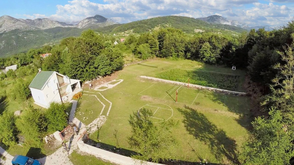 Vrbanje Ski Chalet | Homerez - Chalet in Herceg Novi