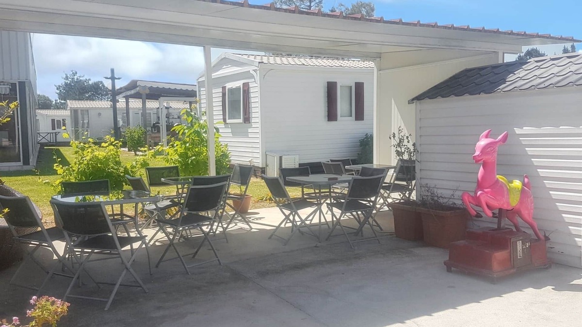 Burinhosa House | Homerez - Charming Bungalow in Pataias with Shared Pool