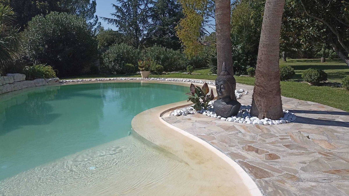 Campagne Villa | Homerez - Charming countryside villa with a private pool