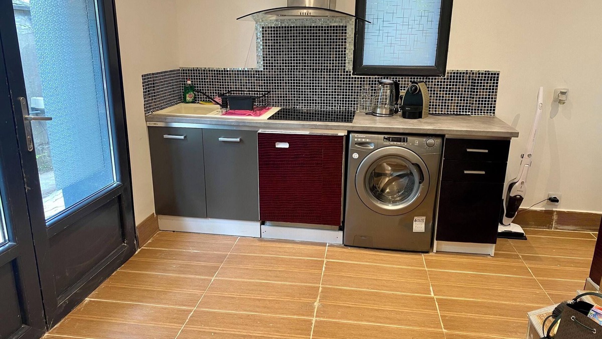 Centre House | Homerez - Charming house in Montmorency with fenced garden