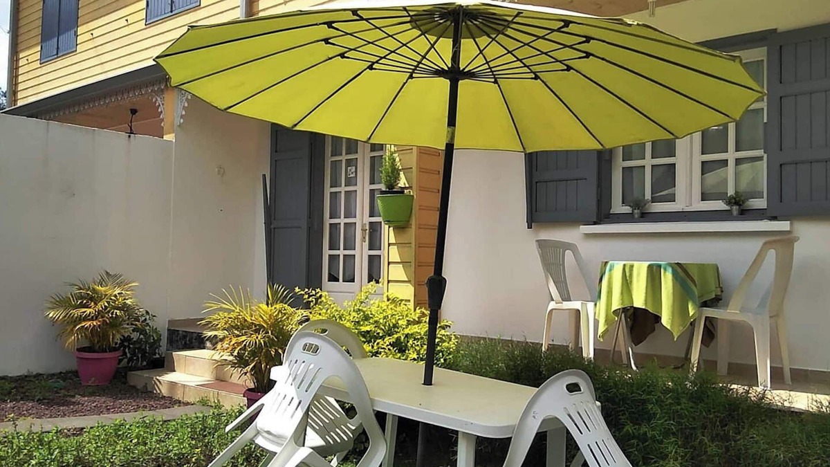 Hell-Bourg House | Homerez - Charming house with terrace in Hell-Bourg