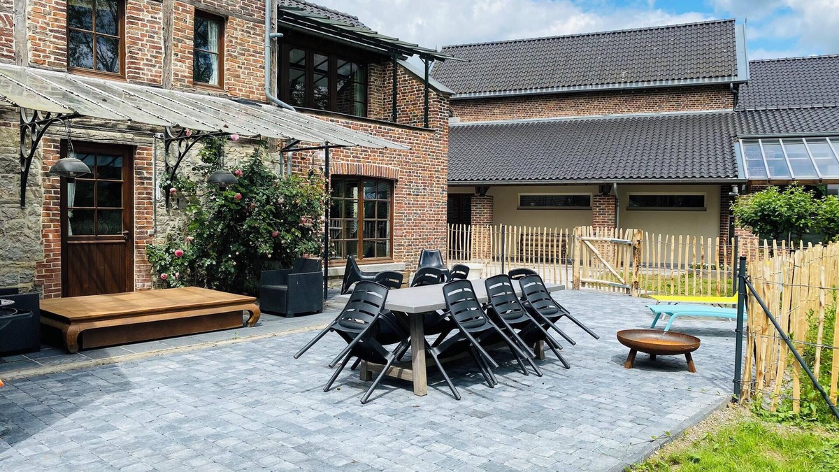 Eprave House | Homerez - Charming House & Garden in Rochefort - Boules & Terrace