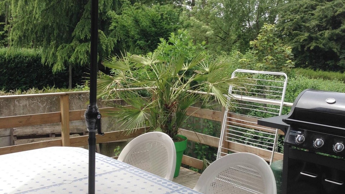Dainville House | Homerez - Charming House in Dainville with Garden