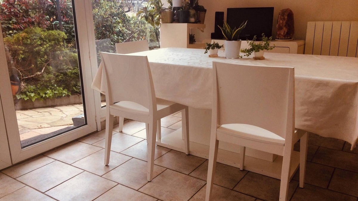 Chaligny House | Homerez - Charming House in Chaligny with Spacious Garden