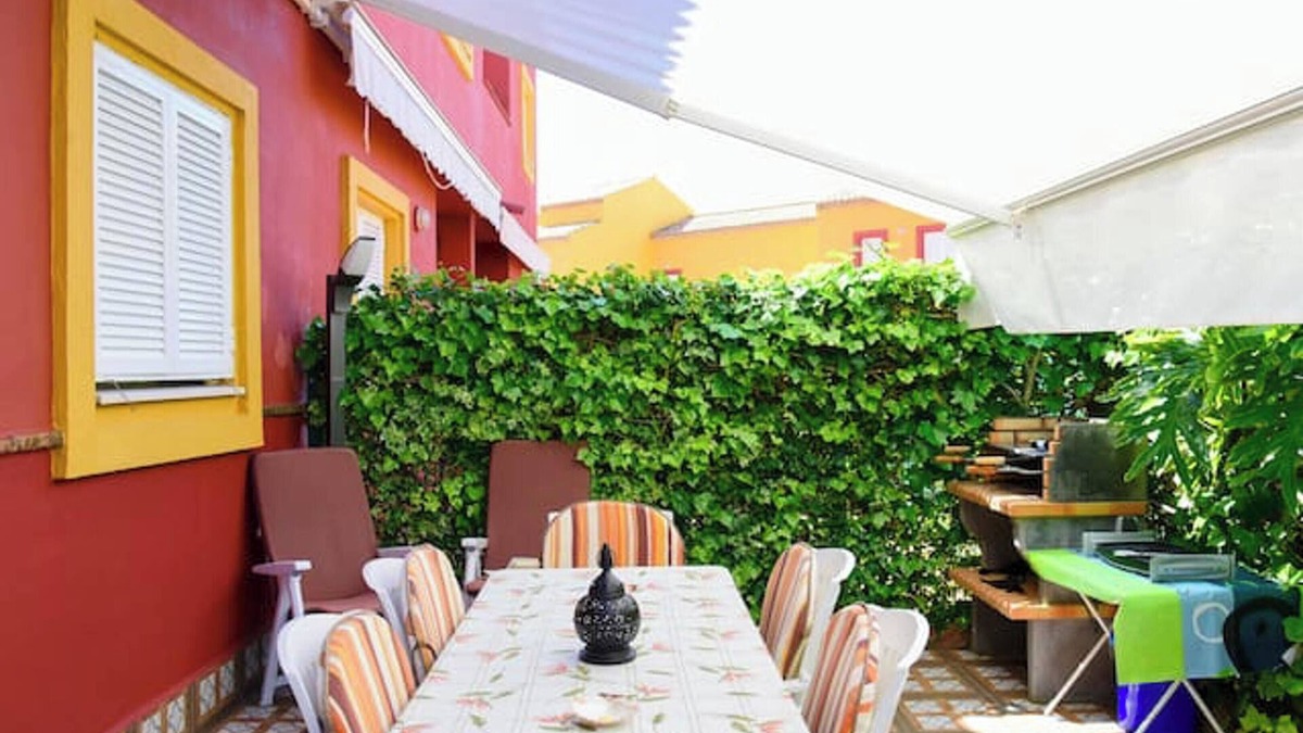 Rota House | Homerez - Charming house in Rota with pool
