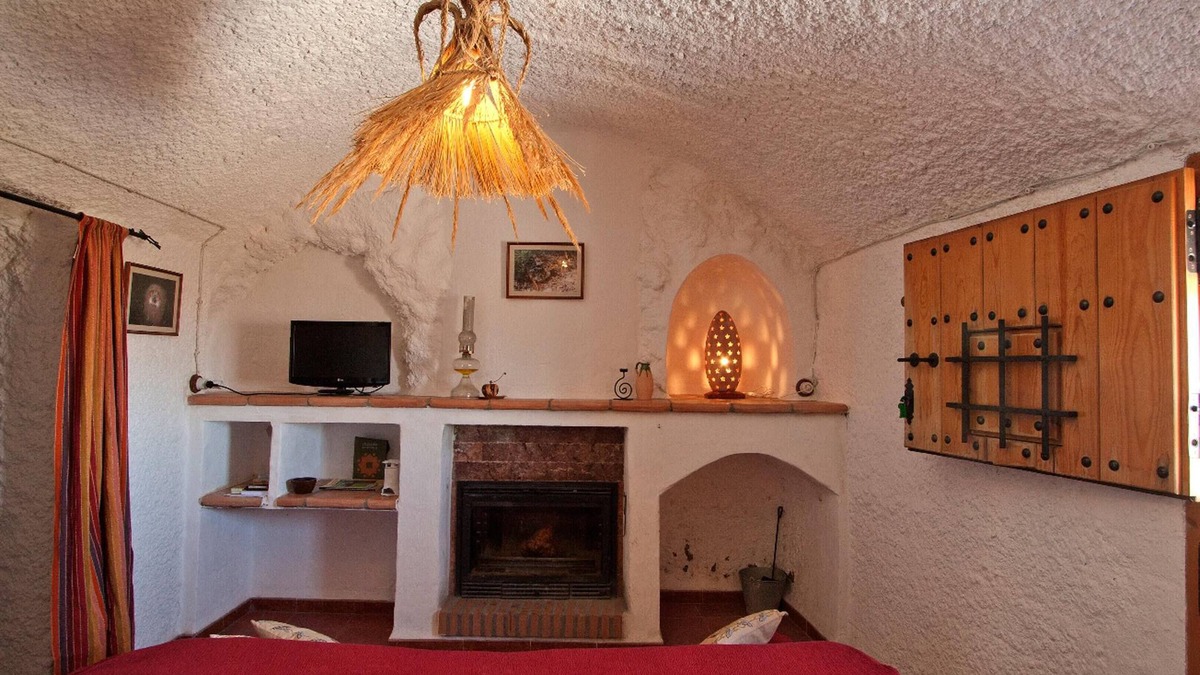 Gorafe House | Homerez - Charming rental with shared pool in Gorafe
