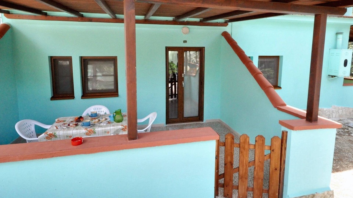 Chiesiola Apartment | Homerez - Charming Studio in Vieste