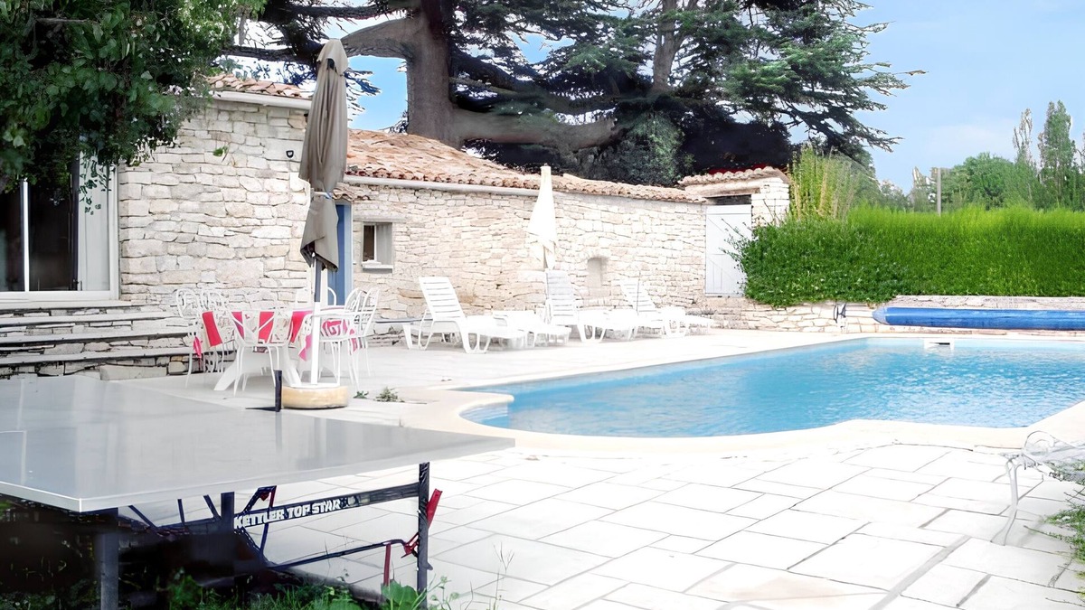 Saint-Michel-l'Observatoire Villa | Homerez - Charming Villa in Dauphin with Private Pool