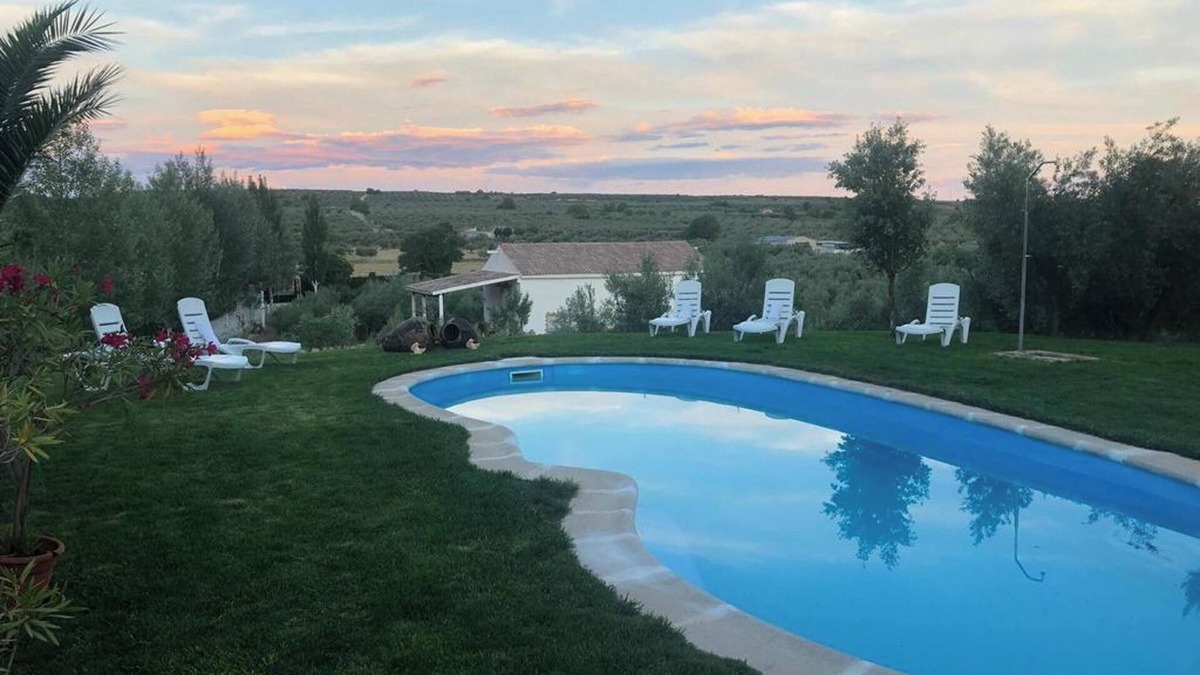 Cuevas del Campo House | Homerez - Comfortable house with pool in Pozo Alcón