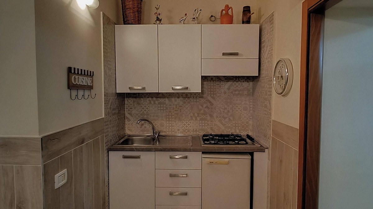 Matera Apartment | Homerez - Comfortable apartment in Matera 52 m² with included parking