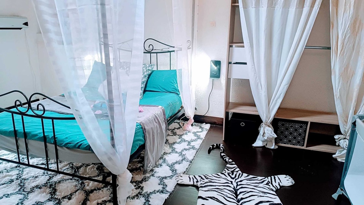 Capendu House | Homerez - Cosy House in Capendu with Fireplace and Garden