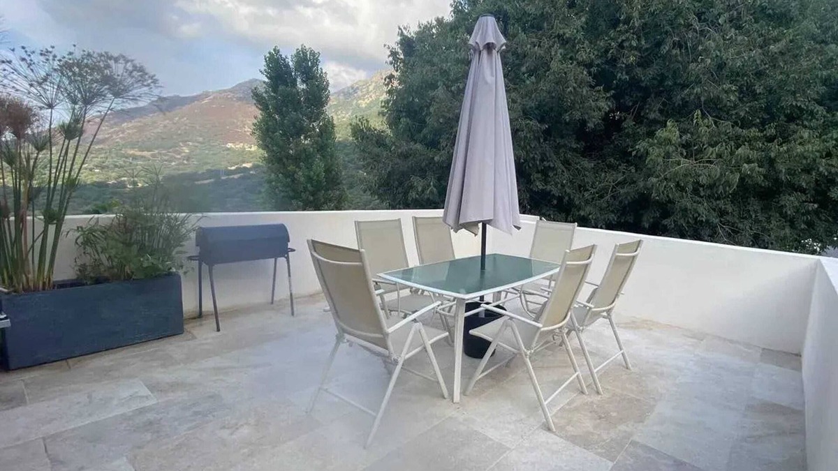 Feliceto Apartment | Homerez - Duplex apartment Feliceto