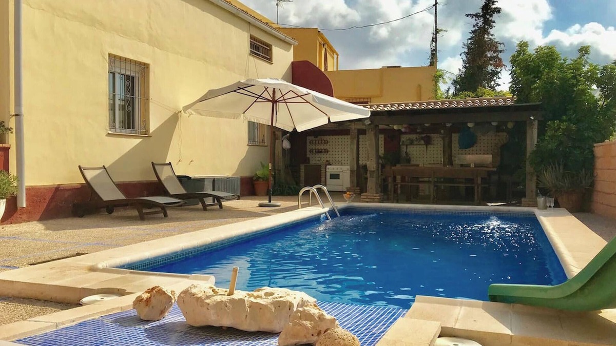Los Diaz Villa | Homerez - Elegant Villa in Cartagena with Private Pool