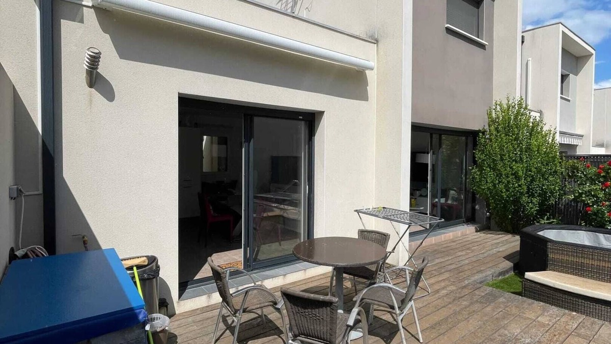 Juvignac House | Homerez - Family House with Pool in Juvignac