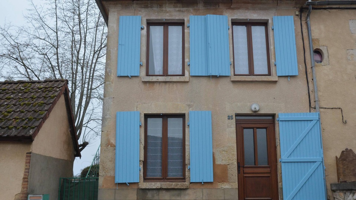 Saint-Amand-en-Puisaye House | Homerez - House in Saint-Amand-en-Puisaye
