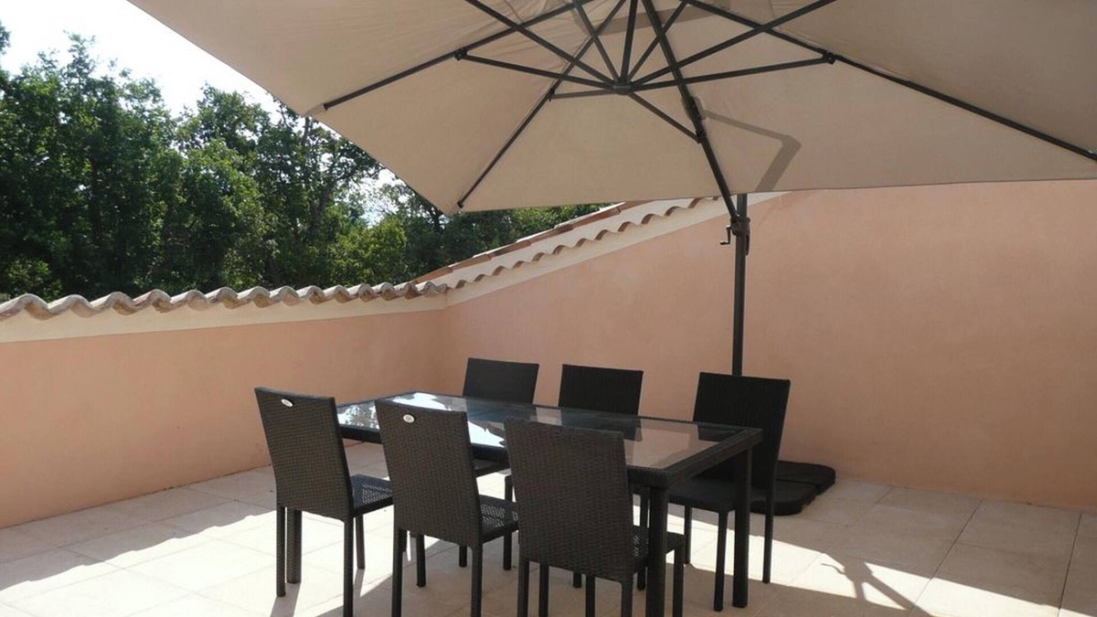 Sainte-Croix-du-Verdon Apartment | Homerez - Charming Apt - Sainte Croix du Verdon