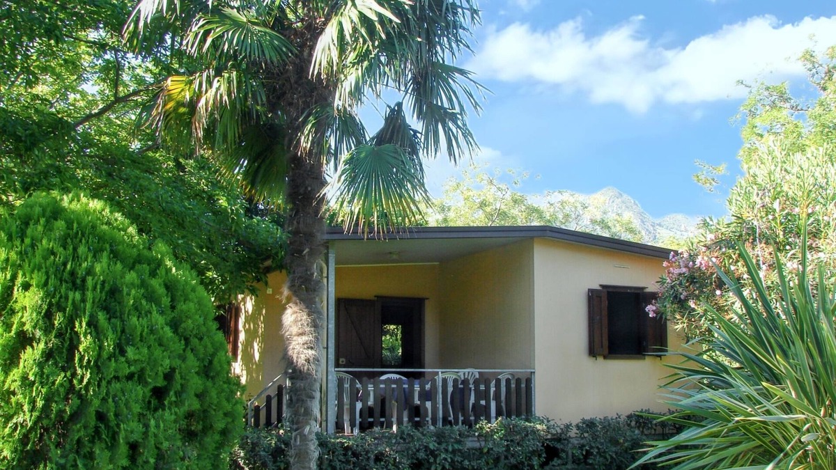 Santa-Lucia-di-Moriani House | Homerez - Bungalow in Santa-Lucia.