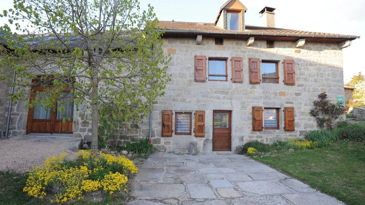 Albaret-Sainte-Marie House | Homerez - House in Albaret-Sainte-Marie