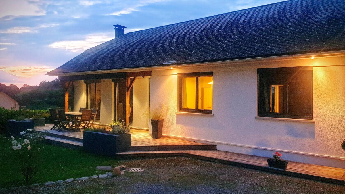 Bagneres-de-Bigorre House | Homerez - House for 6 ppl. with garden and terrace at Bagnères-de-Bigorre