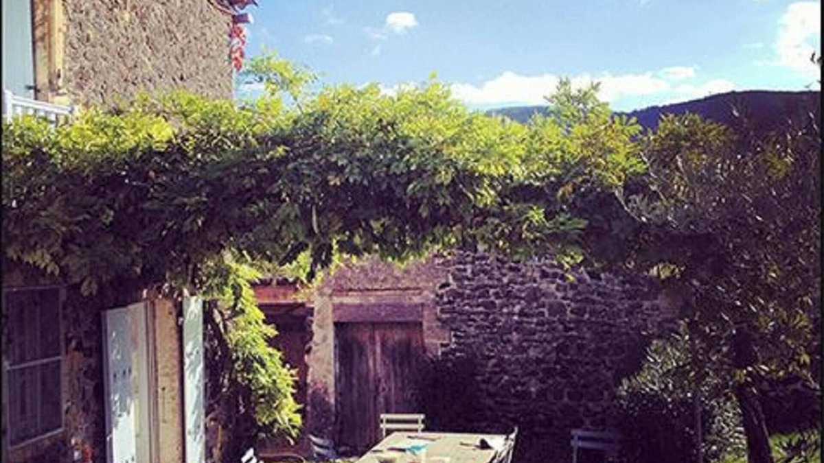 Saint-Lager-Bressac House | Homerez - House in Saint-Lager-Bressac