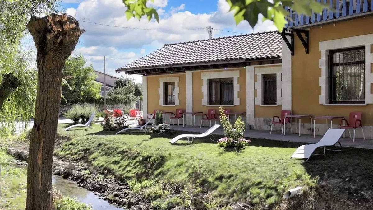 Cardenuela Riopico House | Homerez - House in Cardeñuela Riopico