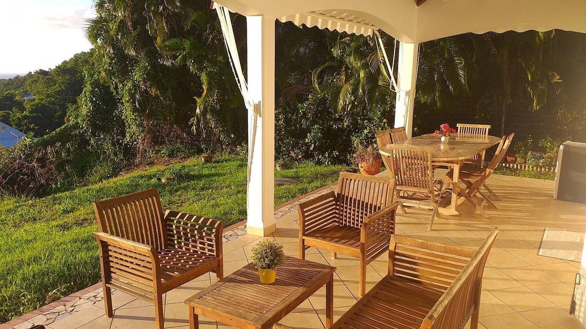 Riviere-Sens House | Homerez - House 1 km away from the beach for 8 ppl. with sea view at Gourbeyre