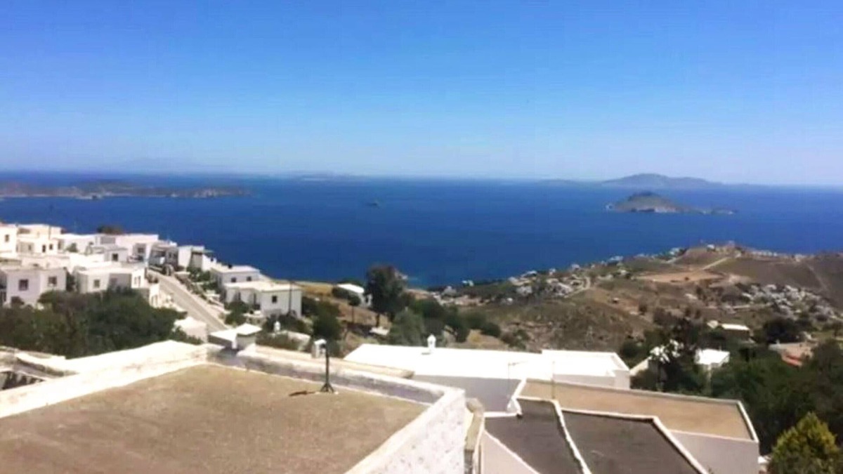 Chora House | Homerez - House 1 km away from the beach for 8 ppl. with sea view at Patmos