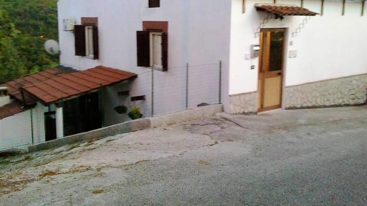 Centola House | Homerez - House 5 km away from the beach for 4 ppl. with sea view at Palinuro
