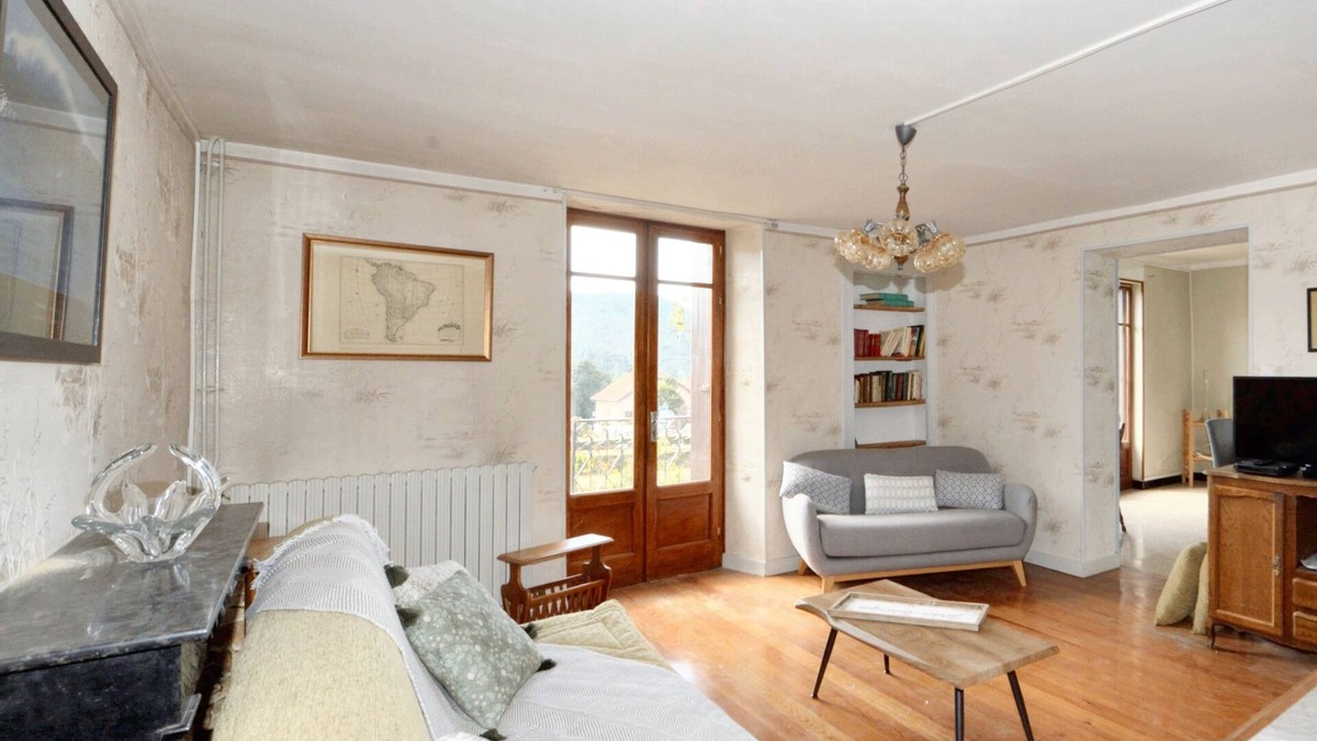Aspres-sur-Buech House | Homerez - House in Aspres-sur-Buëch