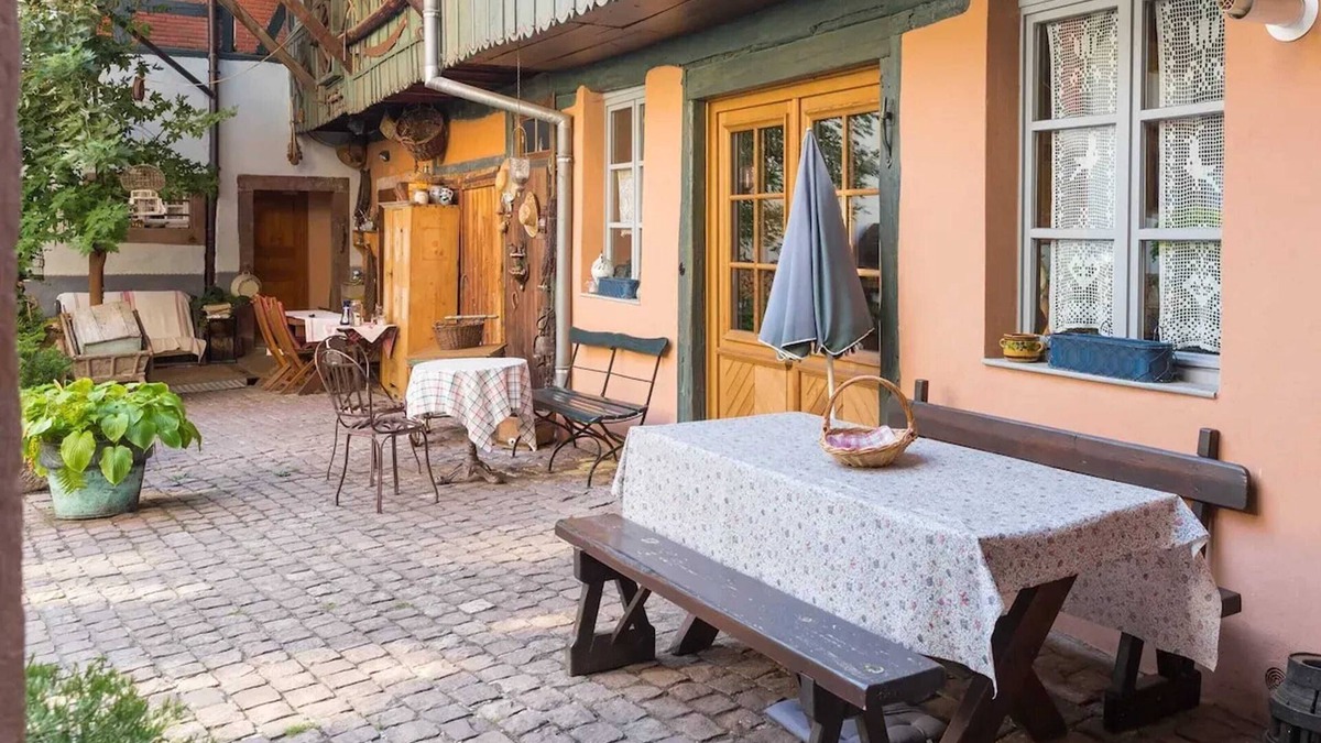 Kientzheim House | Homerez - House in Kientzheim, 70 sqm, Parking Included