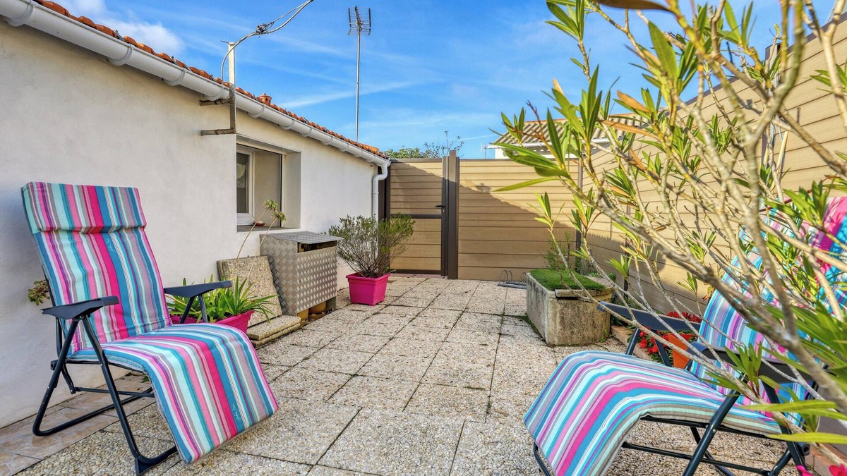 L'Epine House | Homerez - House in L'Épine with garden