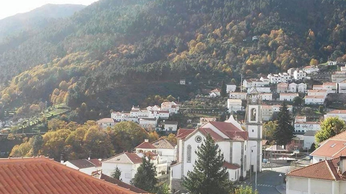 Manteigas House | Homerez - House in Manteigas, mountain view