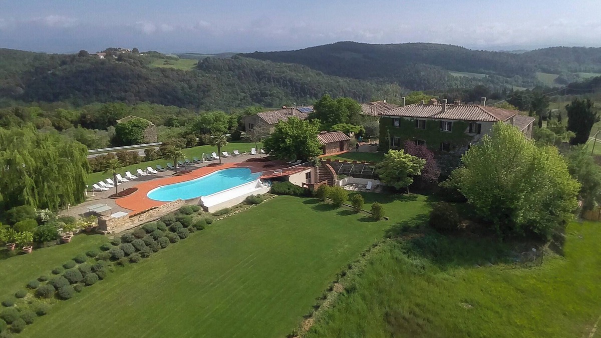 Palazzina House | Homerez - House in Murlo with pool