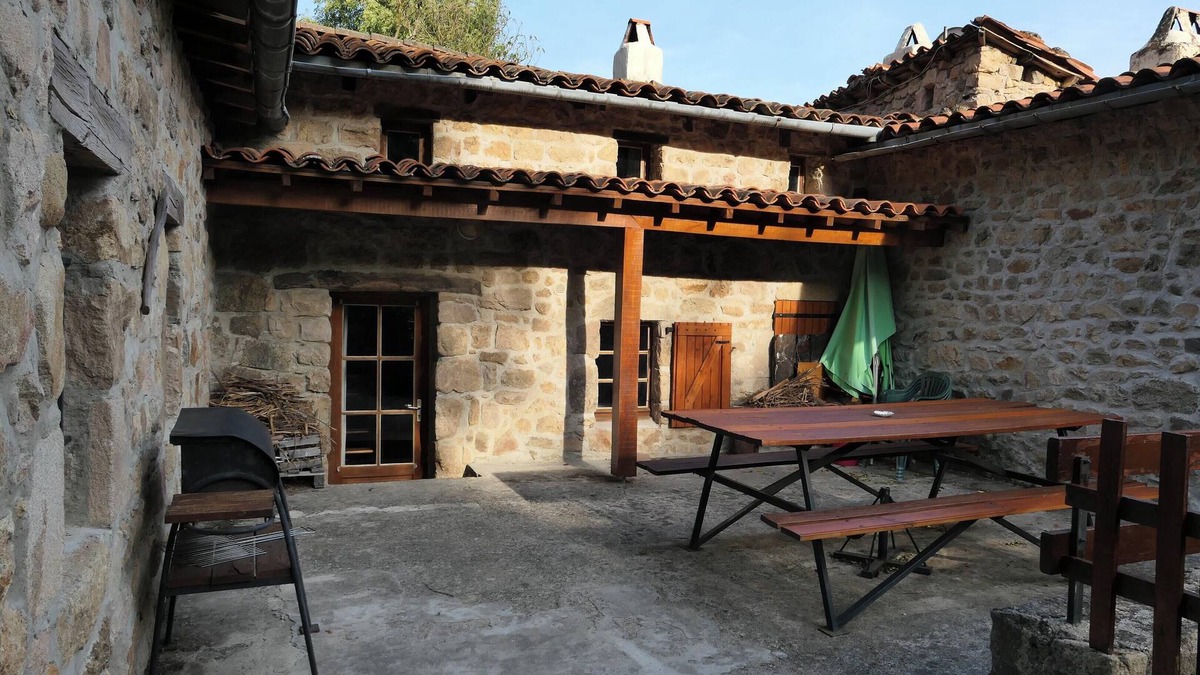 Saint-Basile House | Homerez - House in Saint-Basile
