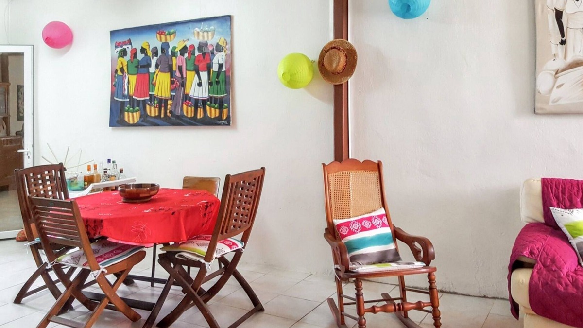 Saint-Pierre House | Homerez - House in Saint-Pierre
