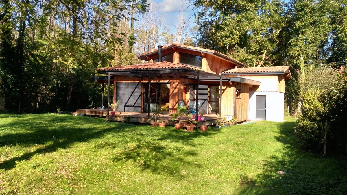 Saint-Selve House | Homerez - House in Saint-Selve.